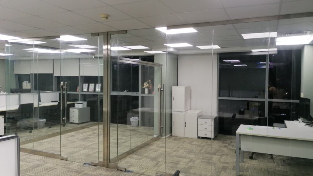 glass-partition-office-1
