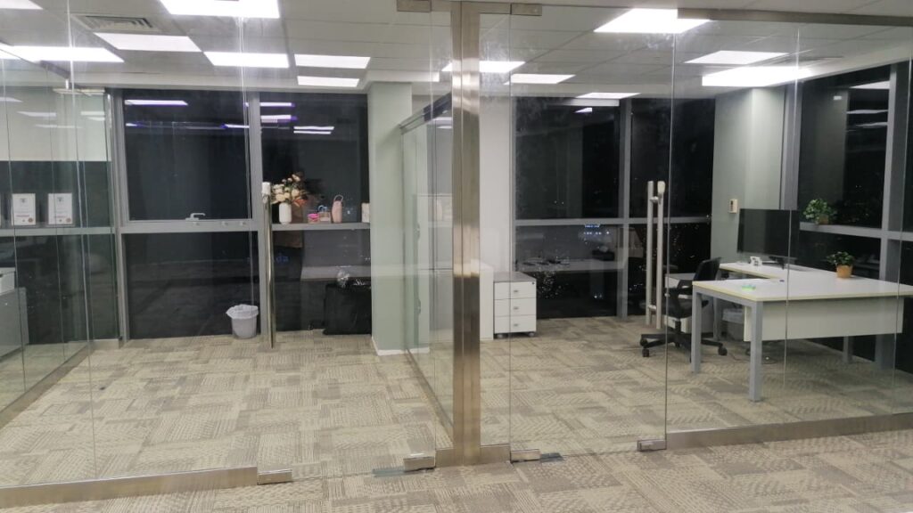 glass-partition-office-2