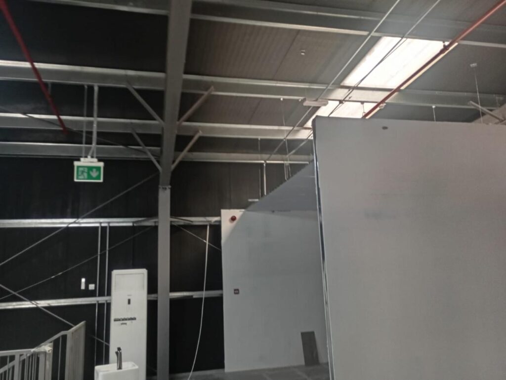 glass-partition-warehouse-1
