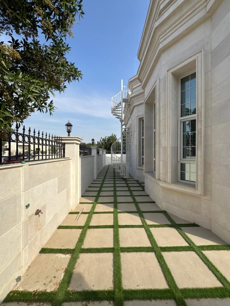 reem-al-zarouni-villa-landscaping-11