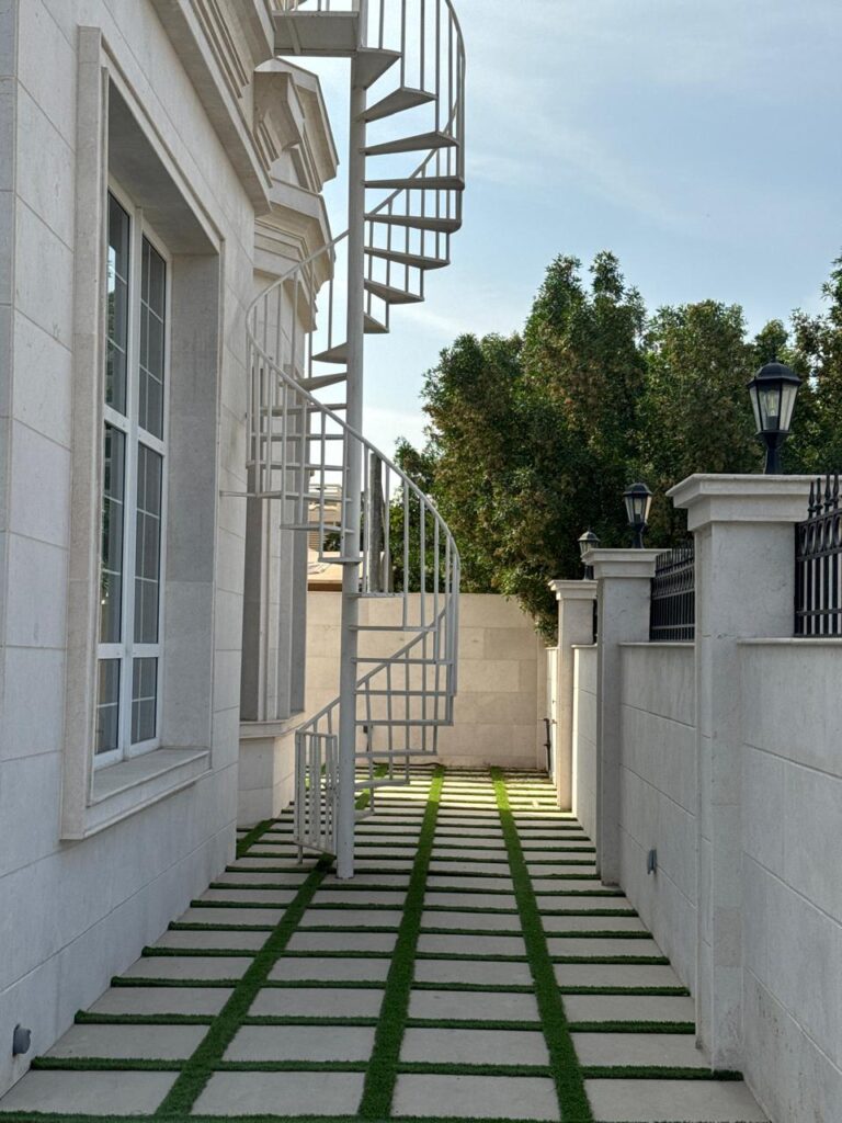reem-al-zarouni-villa-landscaping-5